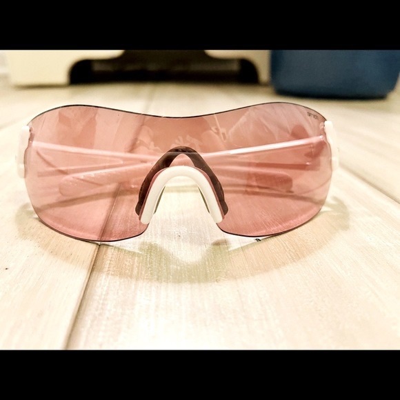 SMITH optic CYCLING and RUNNING sunglasses with 3 changeable lenses and case - Picture 7 of 8